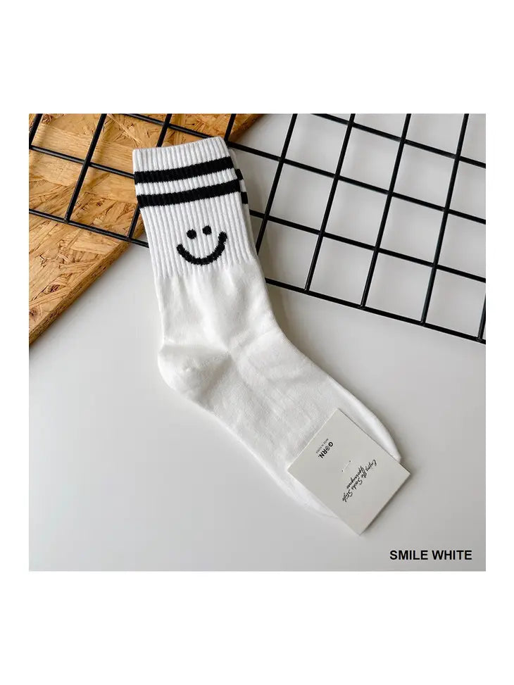 Smiley Socks | Black | White